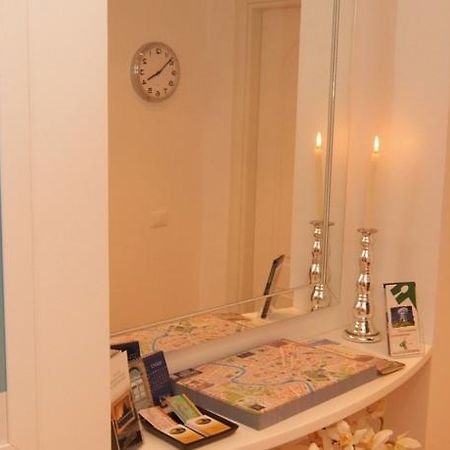 Le Suites Del Vaticano Рим Екстериор снимка