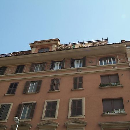 Le Suites Del Vaticano Рим Екстериор снимка